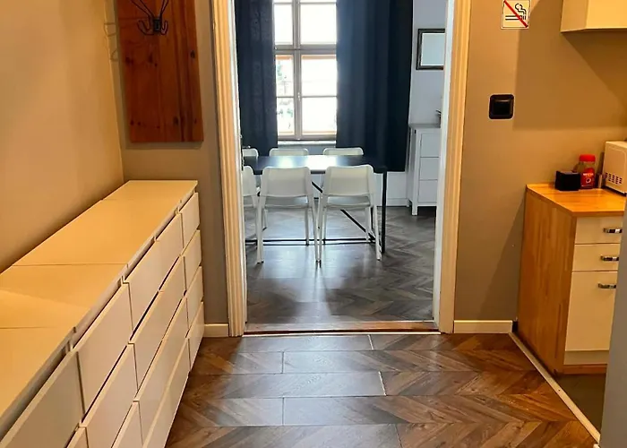 Appartement Main Square 18 View 2 *