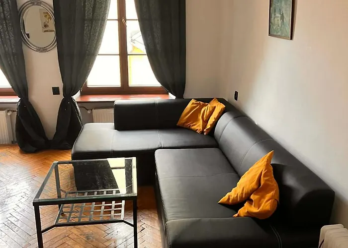 Main Square 18 View 2