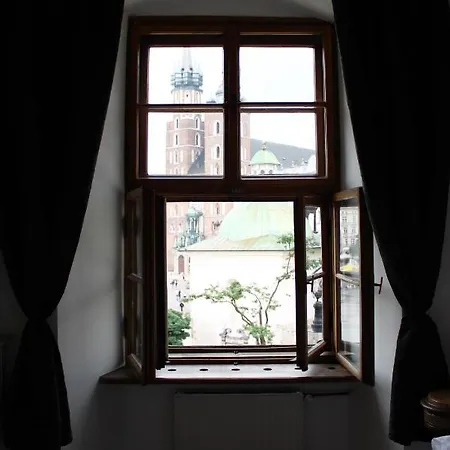 Main Square 18 View 2 *