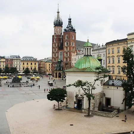 Main Square 18 View 2 Apartament Kraków