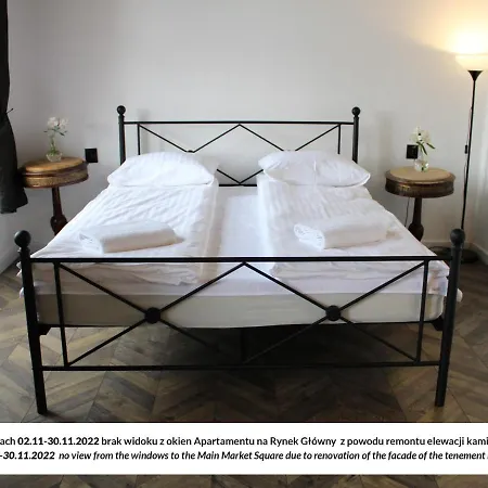 Main Square 18 View 2 Kraków