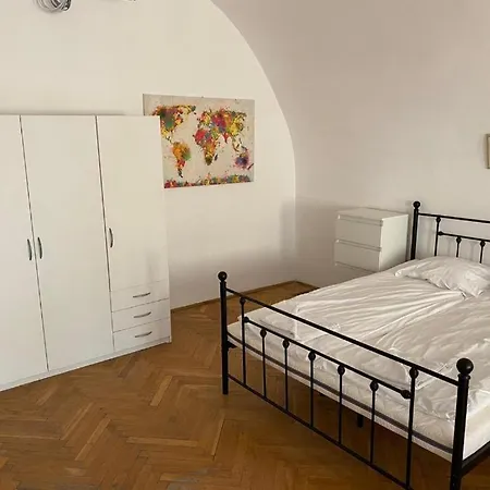 Apartament Main Square 18 View 2 *