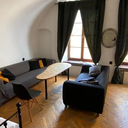 Main Square 18 View 2 Kraków