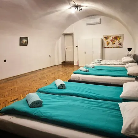 Main Square 18 View 2 クラクフ