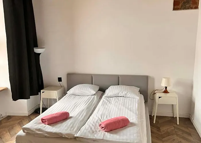 Main Square 18 View 2 *