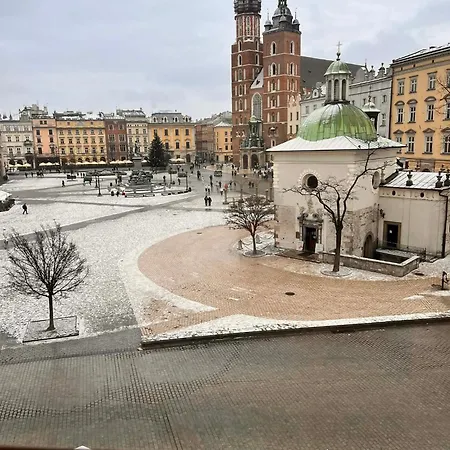 Main Square 18 View 2 Appartement Cracovie